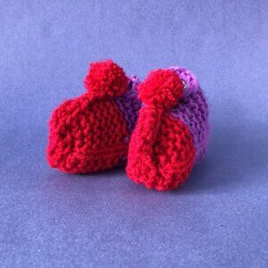 NWT Vintage Handmade Knitted Purple Cherry Children’s Slipper Booties